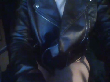 Sexylola98  18-04-2021